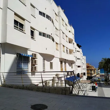 Apartamento Cerca Del Mar *