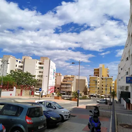 Apartamento Cerca Del Mar דירה אל קאמפיו